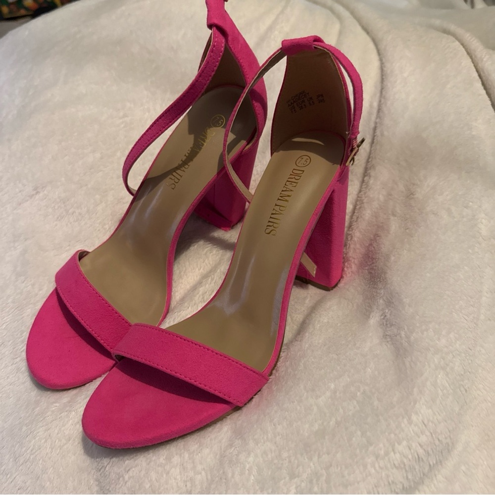 Dream Pairs Fuchsia Block Heel Sandals
